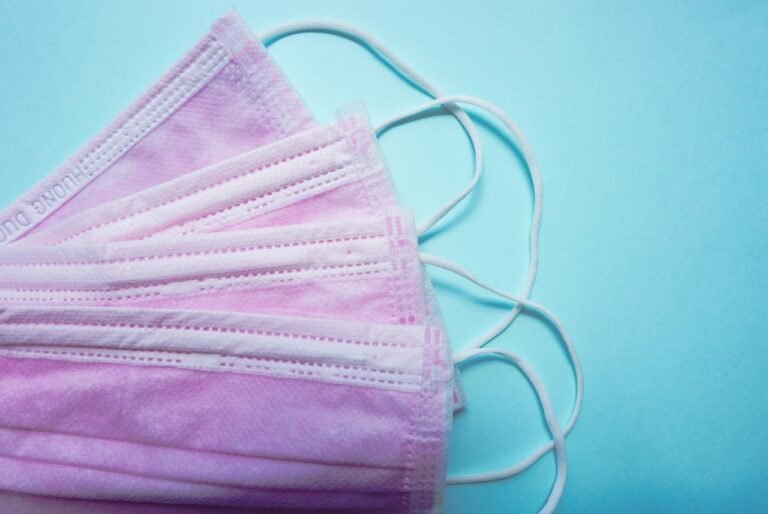 Kaip gydyti vandeningą slogą: patikrinti ir saugūs būdai